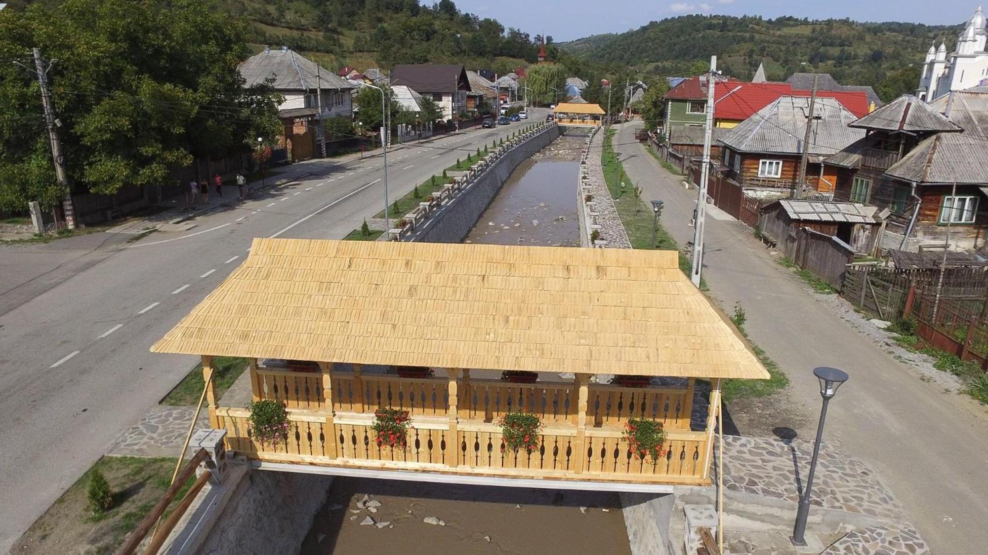 Pensiunea Suci Botiza Exterior foto